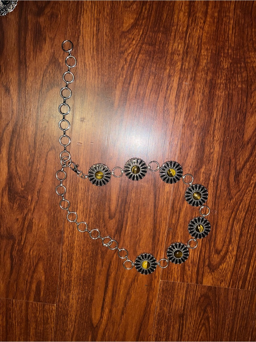 Silver Daisy Link Belt with Yellow Accents